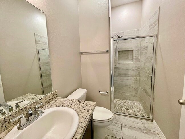 Building Photo - 303 Rockpile Creek Ln