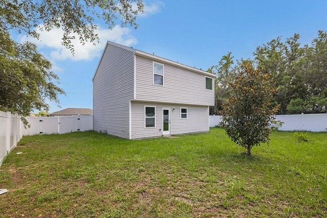 Building Photo - 303 Anchovie Ct