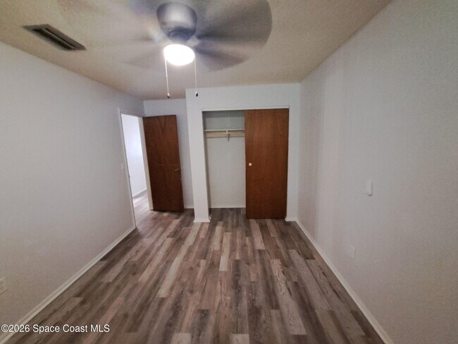 Building Photo - 1750 James Rhodes Pl