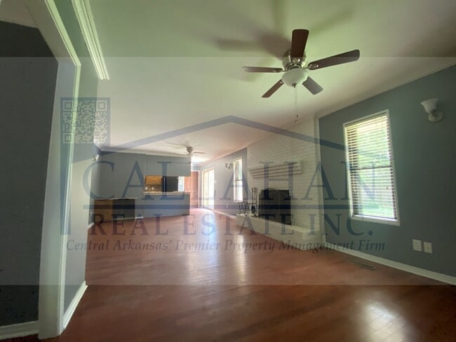 Building Photo - Jacksonville Foxwood Home
