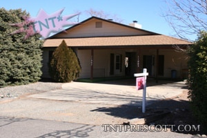 Building Photo - 11883 Stirrup High Dr E