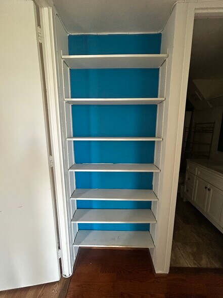 Bookshelf in hall - 1515 Nuuanu Ave