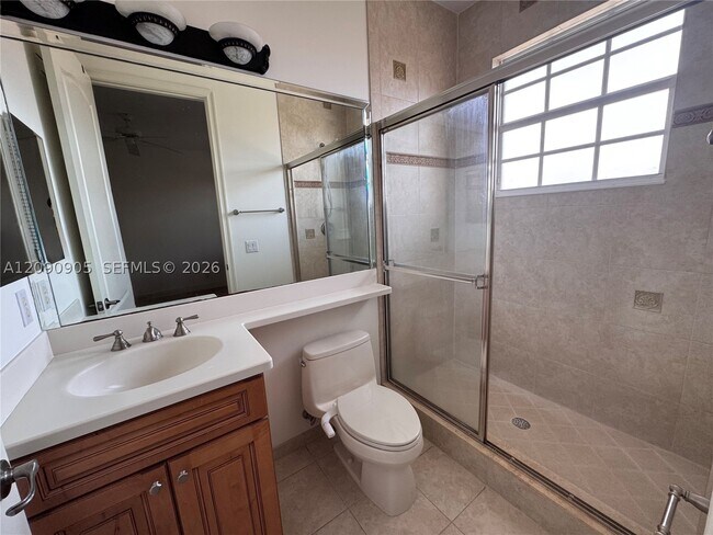 Building Photo - 4513 Artesa Way S