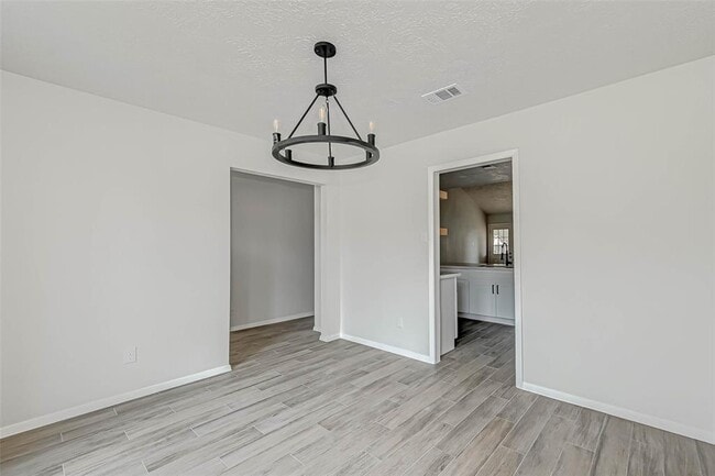 Building Photo - 2330 Grindstone Ln
