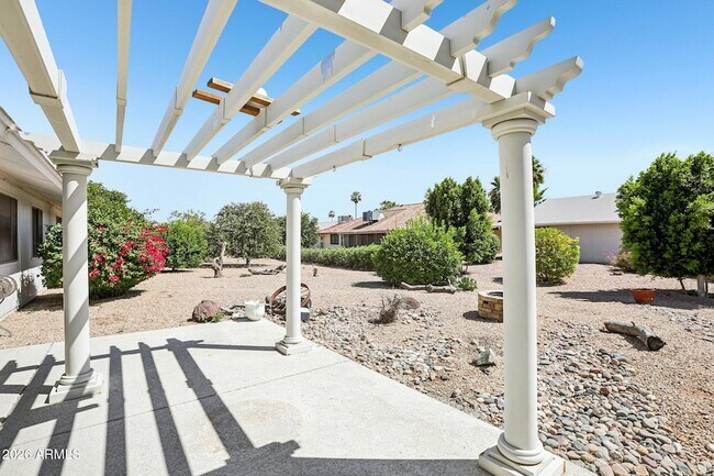 Building Photo - 12839 W Blue Bonnet Dr