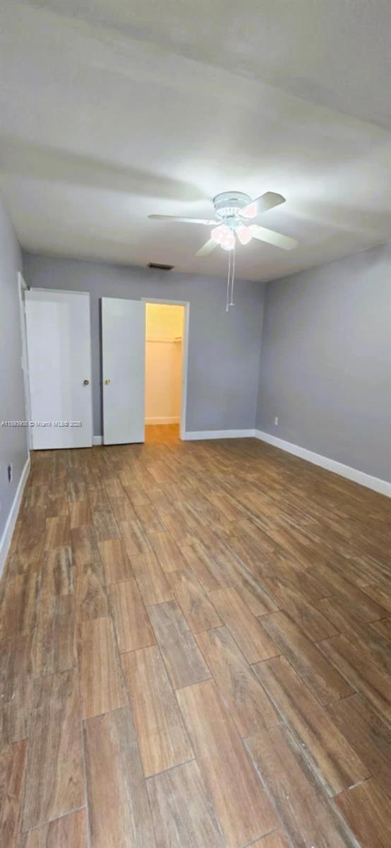 Building Photo - 7318 Twin Sabal Dr