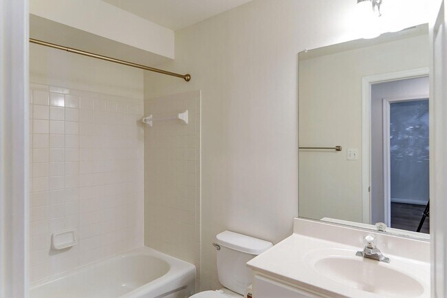 Building Photo - 20717 Waterfall Branch Terrace