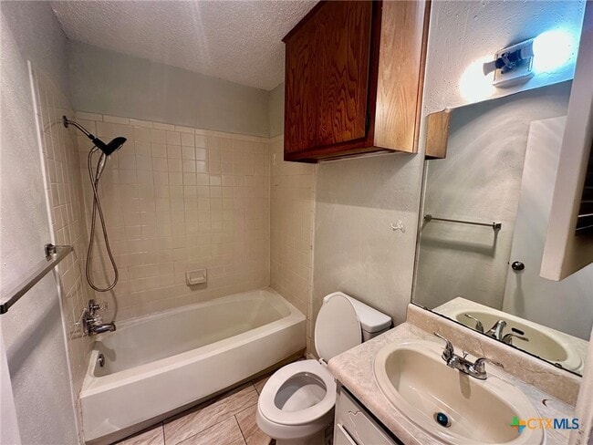 Building Photo - 1307 Barbara Dr