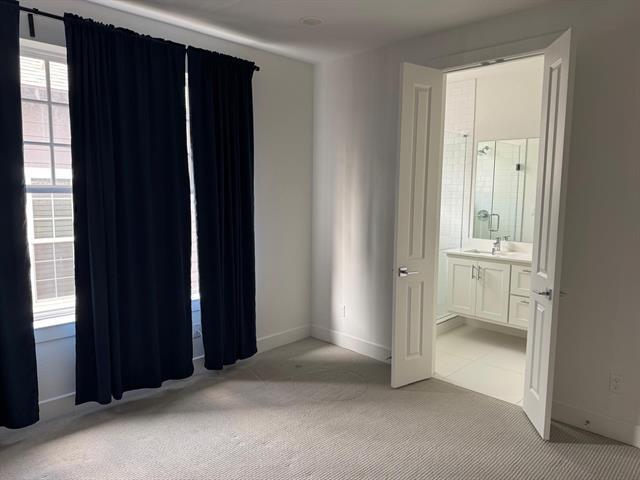 Building Photo - 645 N Tyler St