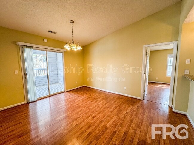 Building Photo - 3306 Mulberry Ln