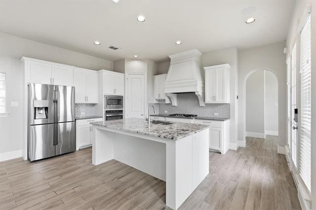 Building Photo - 500 Loma Alta Dr