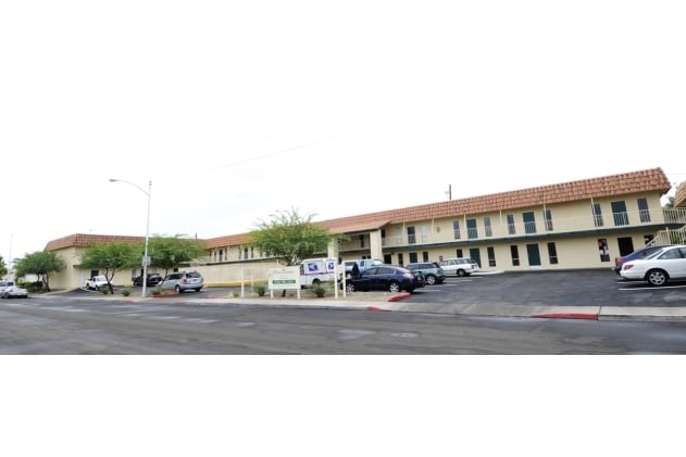 Building Photo - Orland Gardens