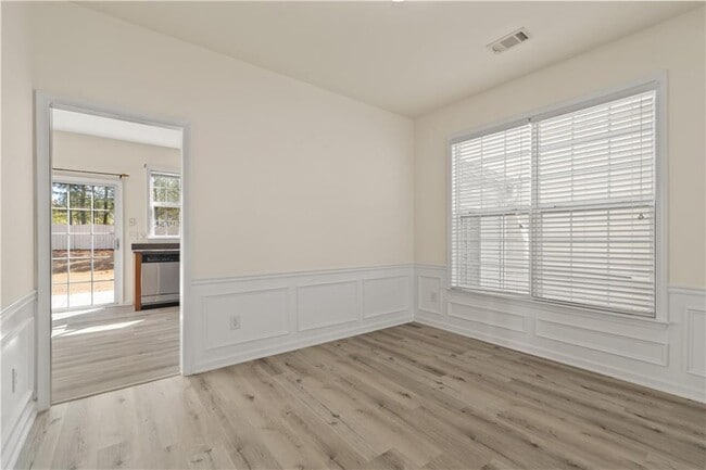 Building Photo - 915 Wendlebury Ct