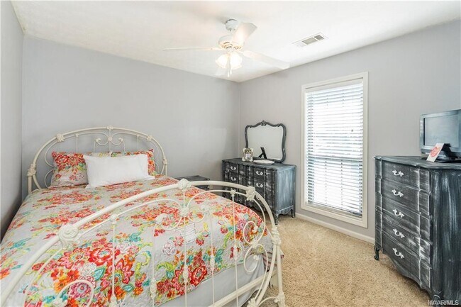 Building Photo - 7091 Buckram Oak Dr