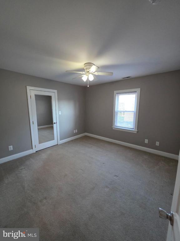 Building Photo - 17268 Larimer St