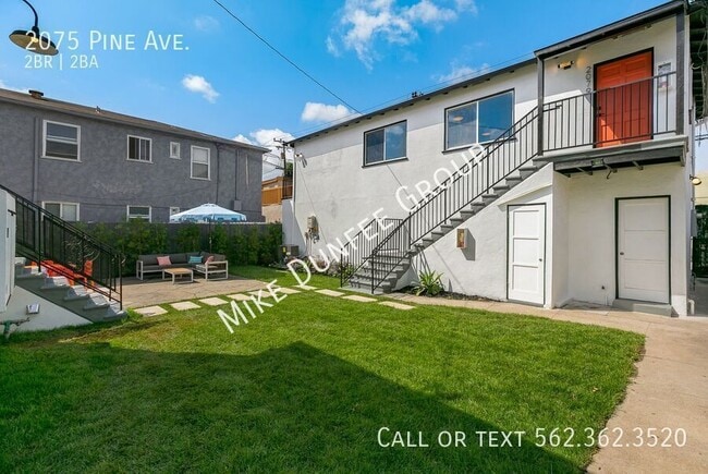 Building Photo - 2075 Pine Ave