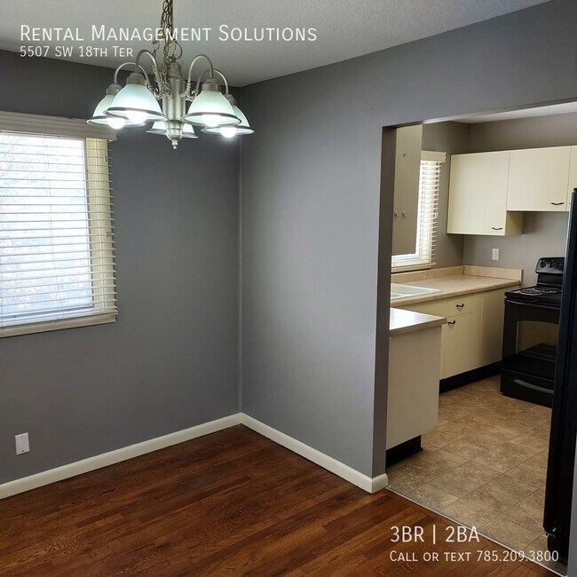 *NEAR WANAMAKER RD* 5507 SW 18th Ter 3 BE... 5507 SW 18th Terrace