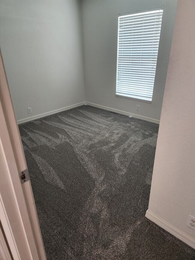 Building Photo - 4227 Larkin St