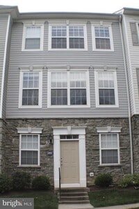 Building Photo - 21814 Kelsey Square