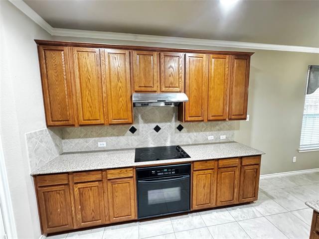 Building Photo - 4600 Palm Valley Dr