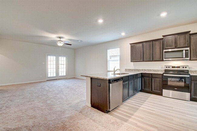 Building Photo - 28065 Irving Dr