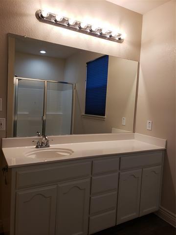 Building Photo - 820 Poncho Ln