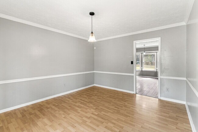 Building Photo - 7666 Wilkins Dr