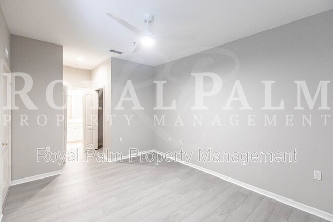 Building Photo - 8550 Kingbird Loop