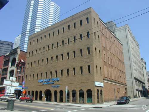 Main Building View - 100 Smithfield St