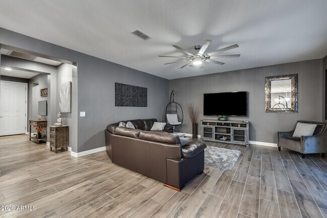 Building Photo - 25969 N 106th Dr