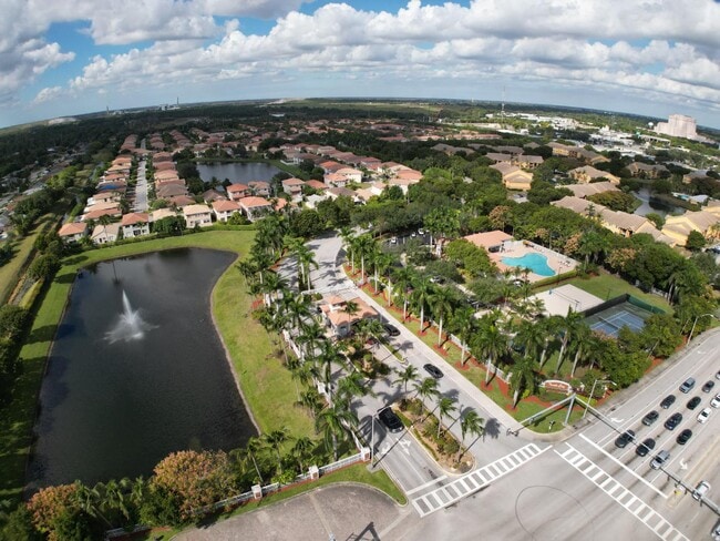 Building Photo - 6204 Sandy Bank Terrace