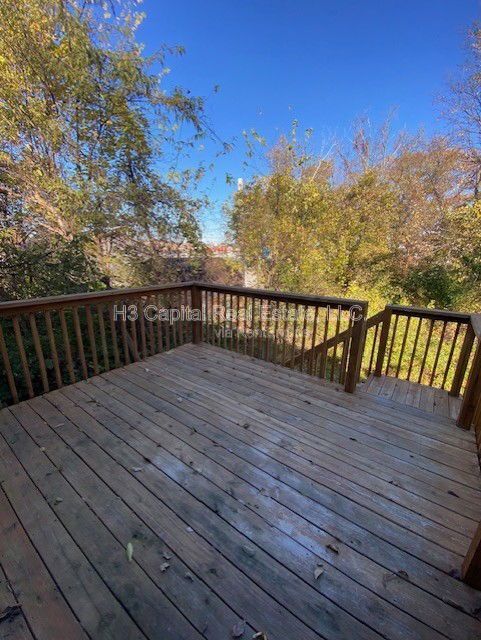 Building Photo - 901 2nd St