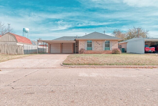 Building Photo - 204 Vickie Dr