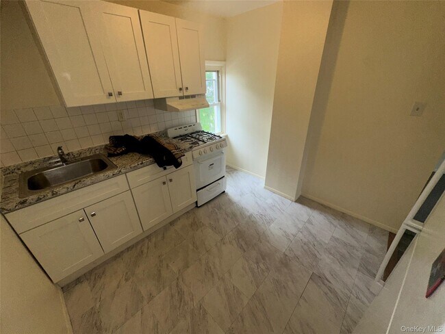 Building Photo - 149 Washburn Ave