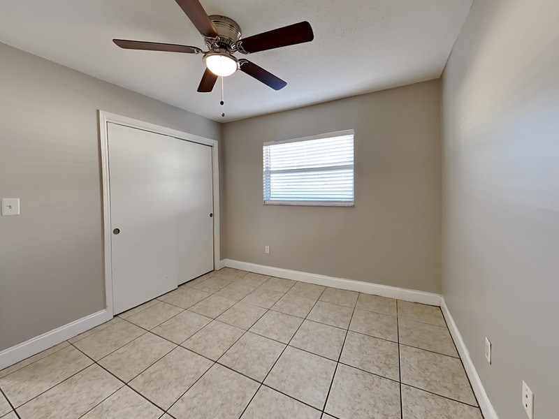 Building Photo - 2605 E Pine St