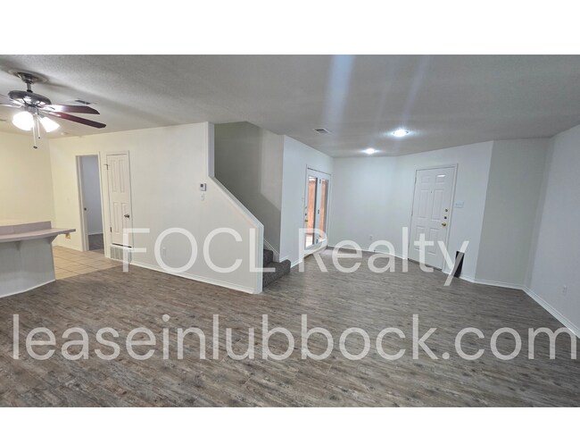 Building Photo - 8310 Raleigh Ave