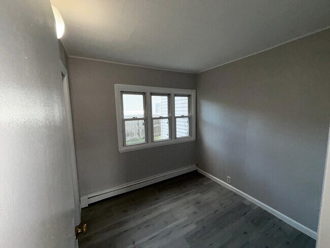 Building Photo - 36 Boynton St