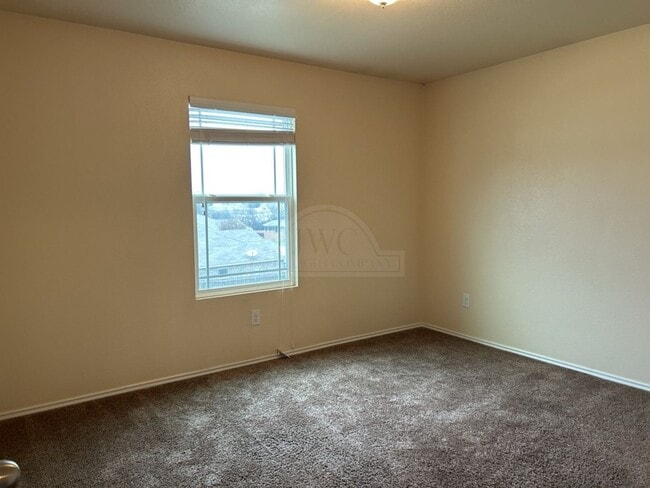 Building Photo - 5305 Eagles Nest Dr