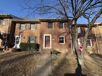 Building Photo - 200 Farrell Ln