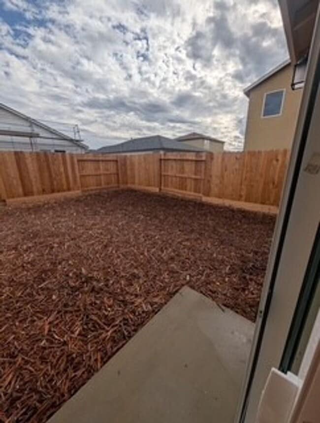 Building Photo - Brand New House for Rent