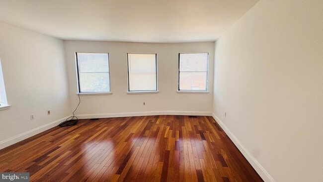 Building Photo - 901 Stubblefield Ln