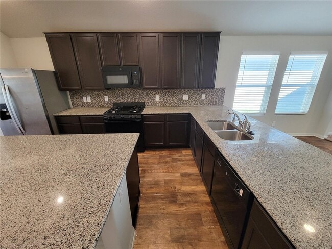 Building Photo - 1046 Steel Blue Dr