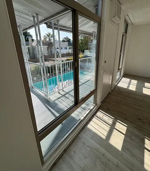 Building Photo - 7205 Fountain Ave