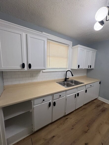 Building Photo - 5401 Highland Ave
