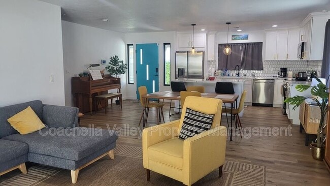 Building Photo - 52170 Avenida Ramirez