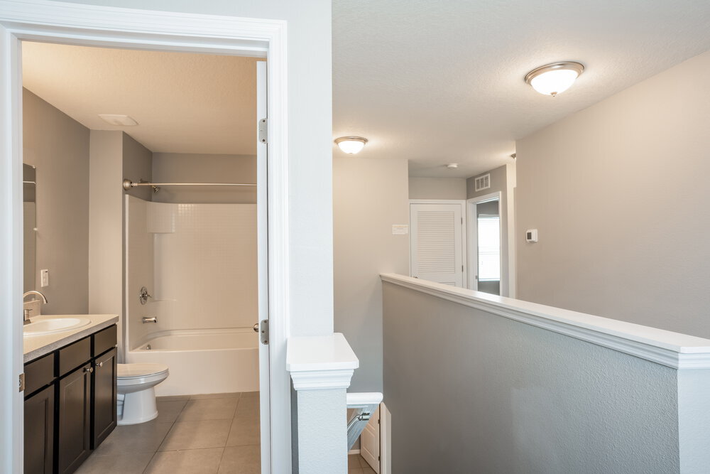 Building Photo - 1809 Greenwood Valley Dr