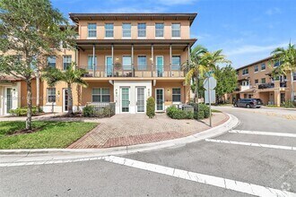 Building Photo - 908 SW 147th Ave