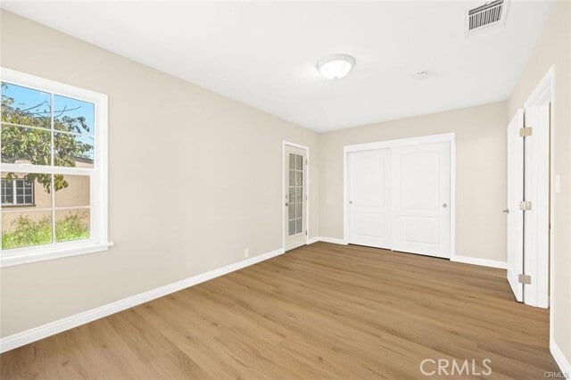 Building Photo - 270 S Burton Ave