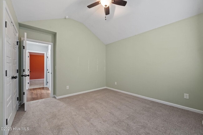 Building Photo - 711 Tuscarora Dr