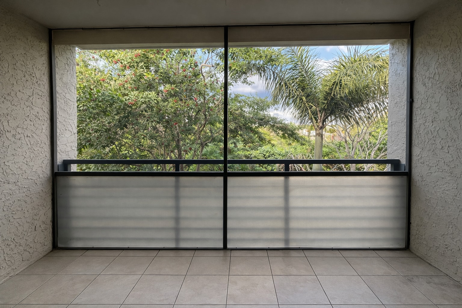 Building Photo - 5332 NE 6th Ave